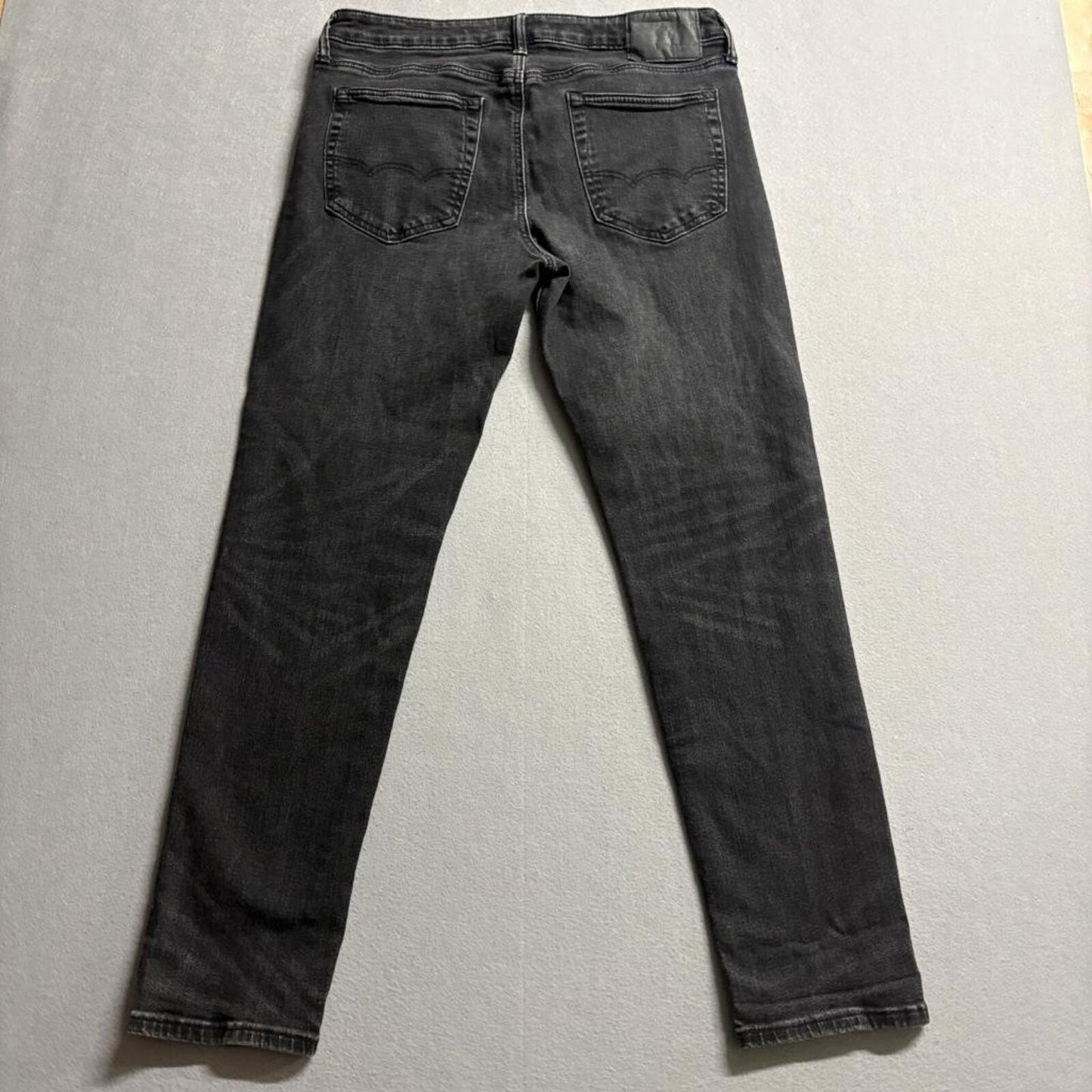 American Eagle Jeans Mens 32x32 Black Slim Straight Stretch Denim Pants 33x30