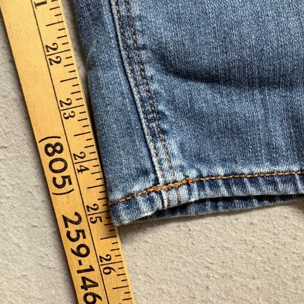 American Eagle Jeans Womens 4 Short Blue Denim Straight Leg Mid Rise Stretch