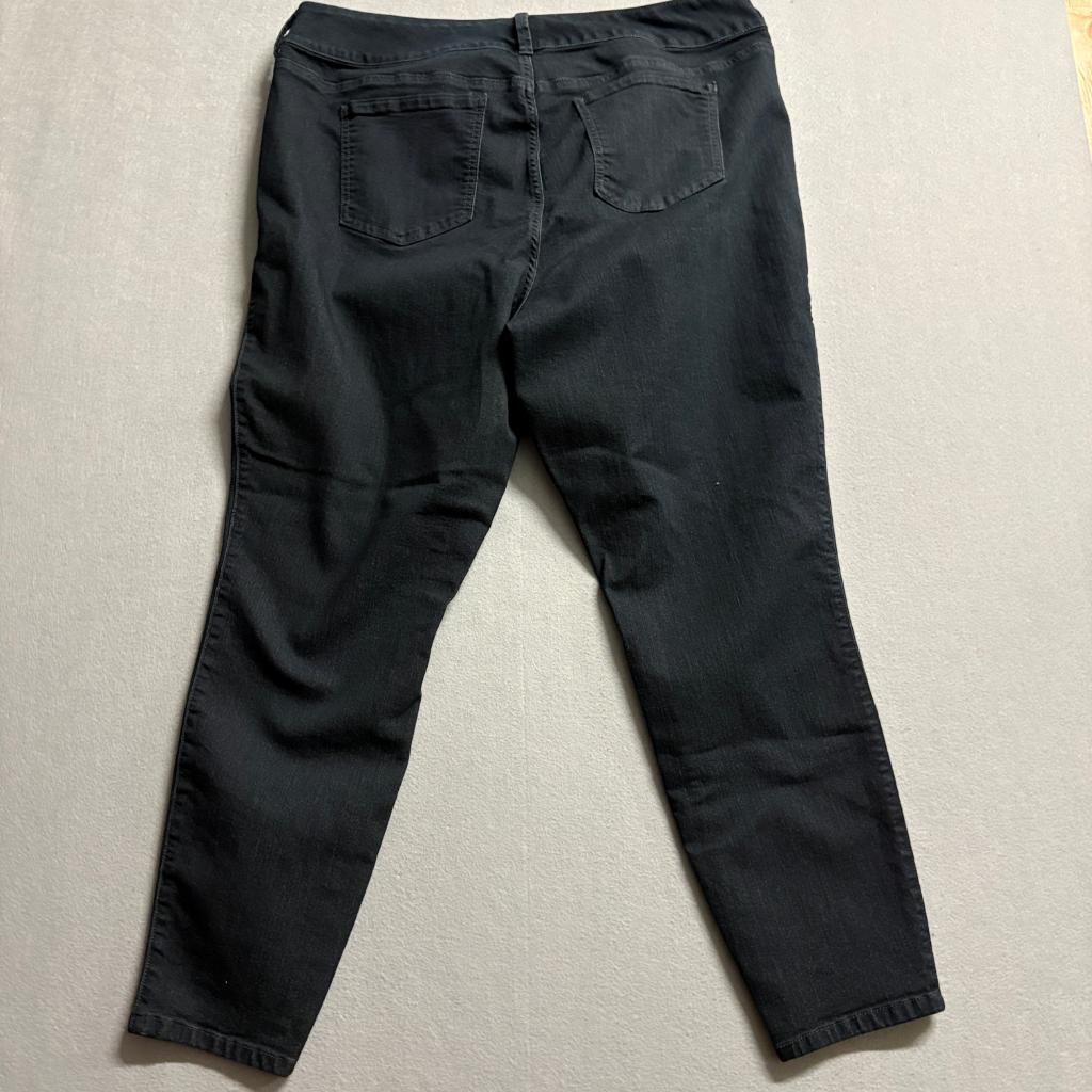 Torrid Jeggings Womens 22R Black Super Stretch Denim Skinny Jeans Plus Size 22