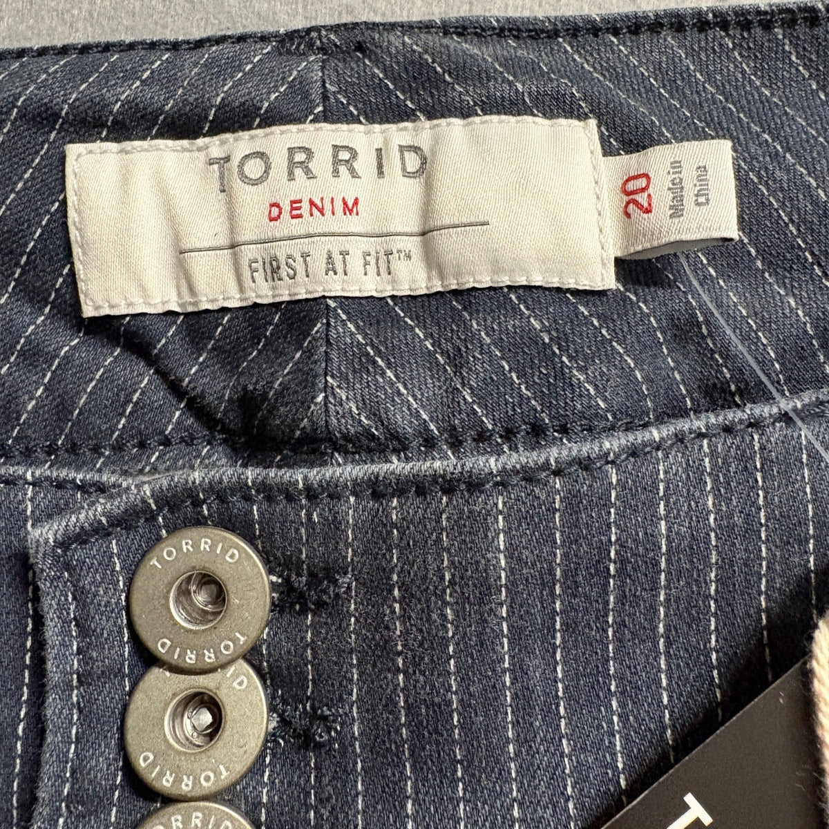 Torrid Denim Jegging Crop Pants Womens Plus Size 20 Pinstripe Blue Stretch New