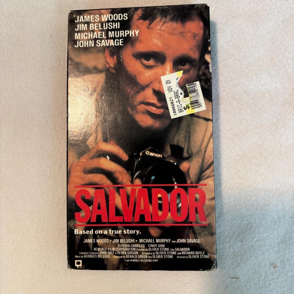 Salvador VHS 1986 Vestron Video James Woods Oliver Stone Clamshell Slipcover