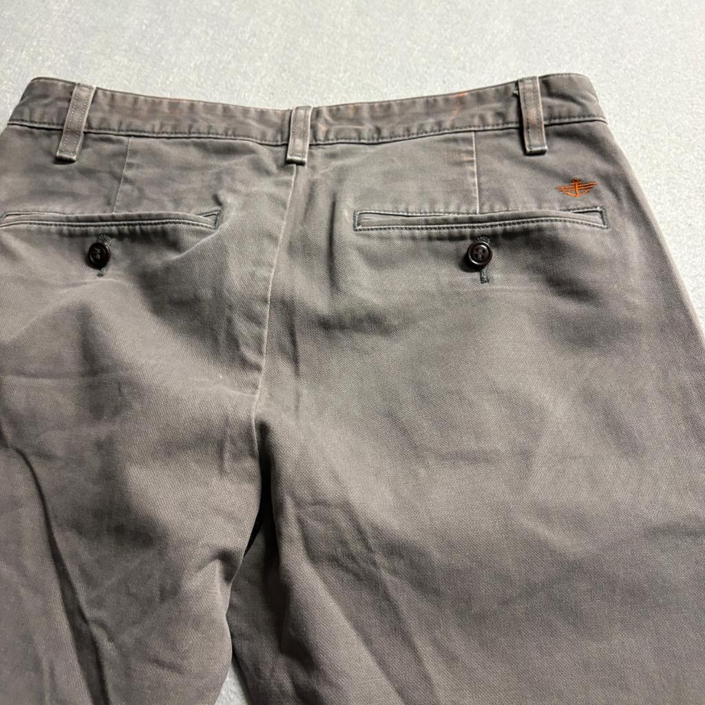 Dockers Pacific Collection Modern Khaki Pants Mens 31x32 Gray 100% Cotton Chino