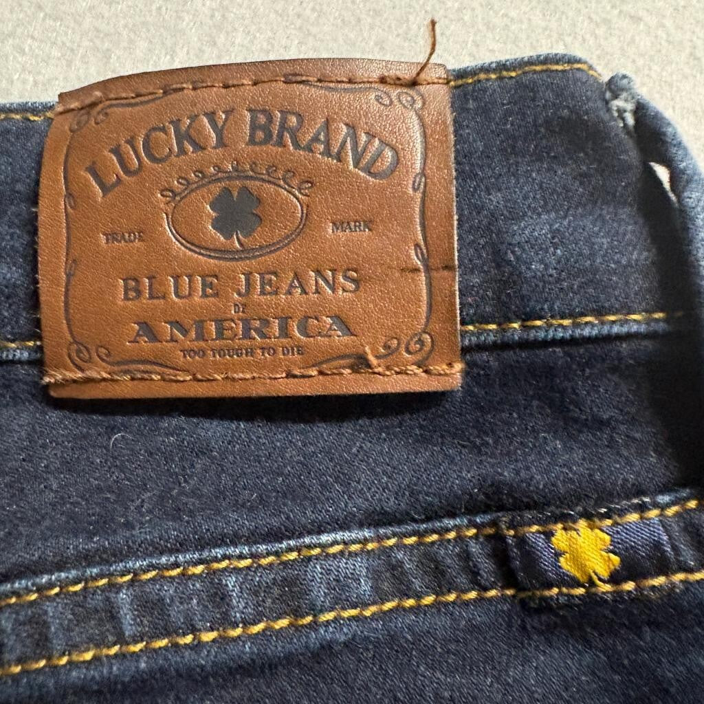Lucky Brand Sweet N Straight Jeans Womens 4/27 Dark Wash Blue Denim Stretch
