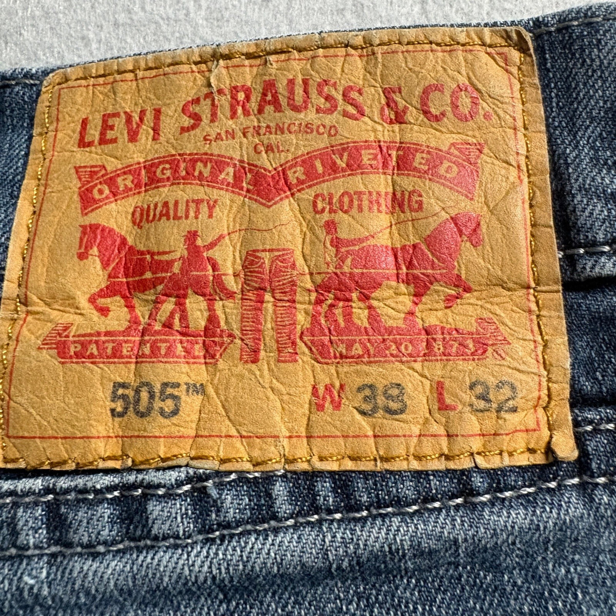 Levi's 505 Regular Fit Jeans Mens 38x32 Dark Wash Blue Stretch Denim Pants