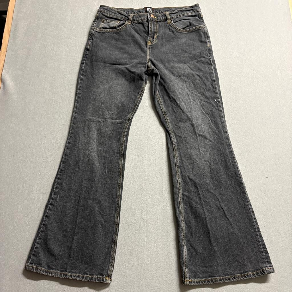 BDG Urban Outfitters Flare Jeans Womens 32 Gray Faded Denim Mid Rise Wide Leg