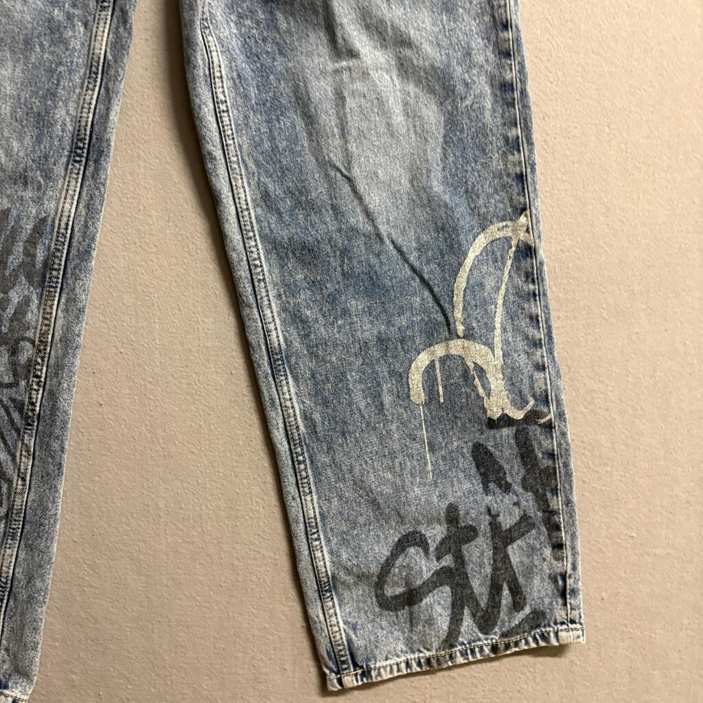 H&M Divided Graffiti Print Jeans Womens Size 2 Blue Acid Wash High Rise Denim