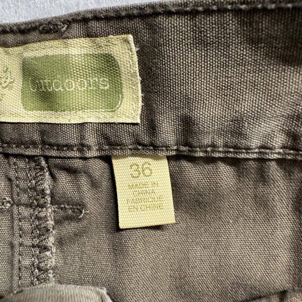 Cabelas Outdoors Mens 36 Cargo Shorts Brown Cotton Elastic Waist Hiking Utility