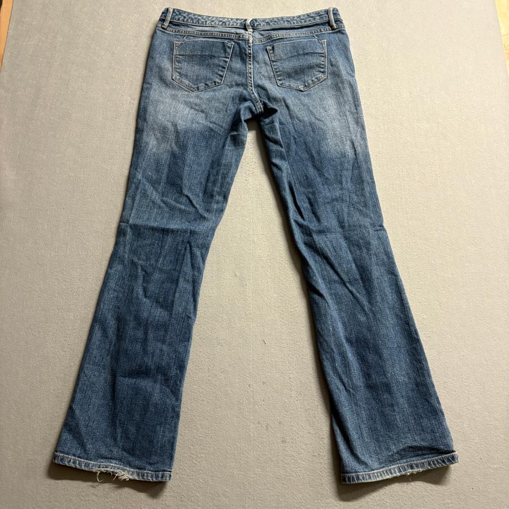 Mossimo Mid Rise Bootcut Jeans Womens Size 8R Blue Denim Stretch