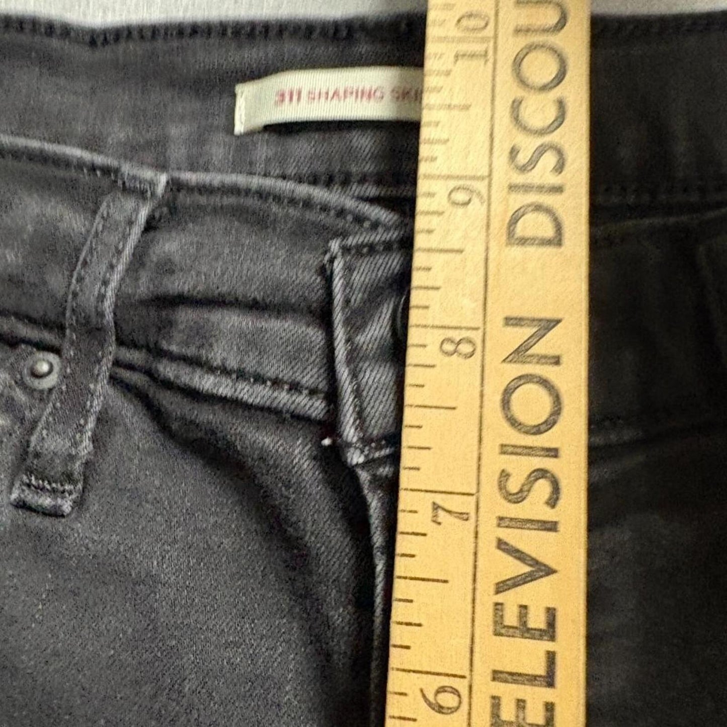 Levi's 311 Shaping Skinny Jeans Womens Size 29x32 Black Denim Stretch Pants