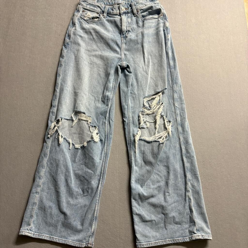 American Eagle Distressed Wide Leg Jeans Womens Size 4 Light Wash Stretch Denim