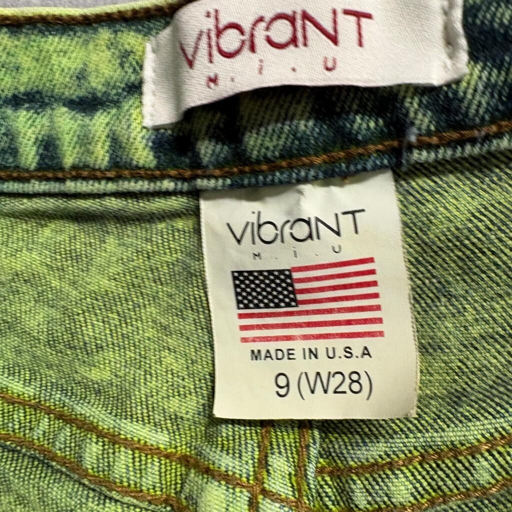 Vibrant M.I.U. Jeans Womens 9 W28 Green Acid Wash High Rise Mom Tapered Leg USA