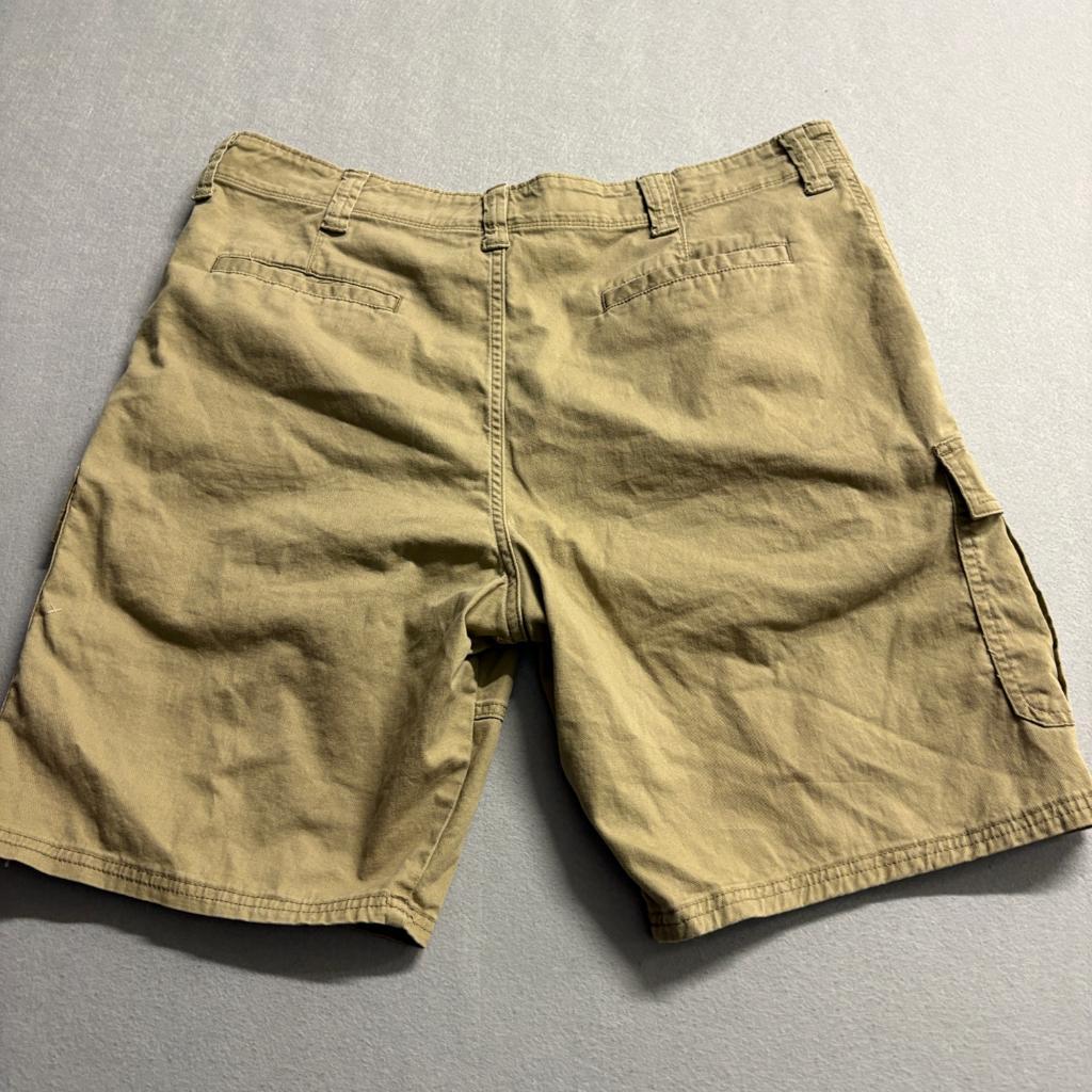 Wrangler Relaxed Fit Cargo Shorts Mens 38 Brown Tan Cotton Twill Casual