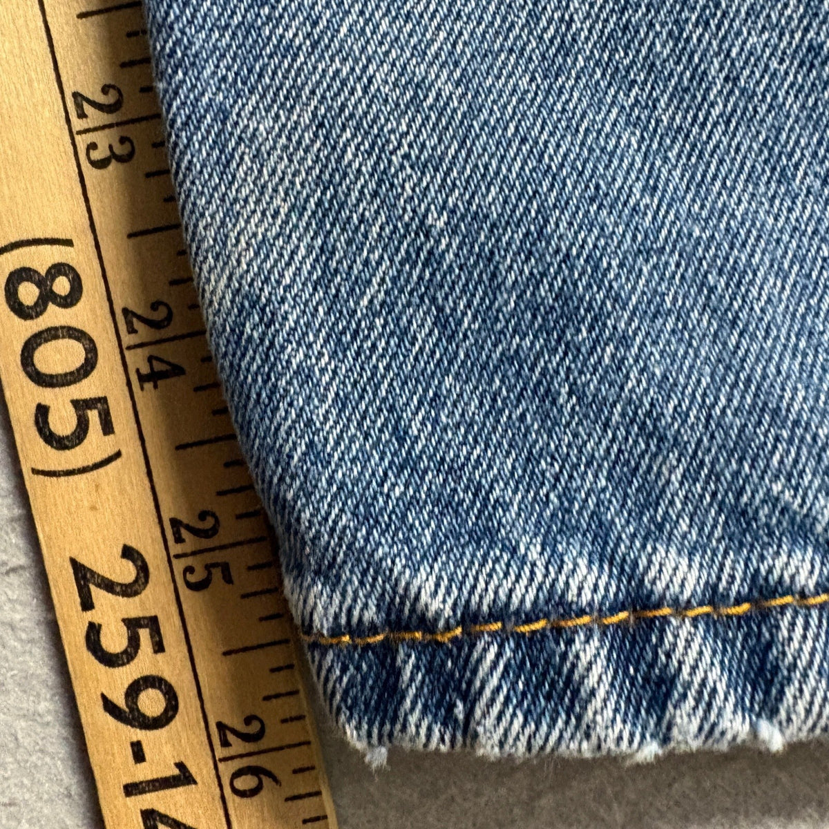 Levi's 505 Regular Fit Jeans Mens 34x29 Medium Wash Blue Denim Straight Leg