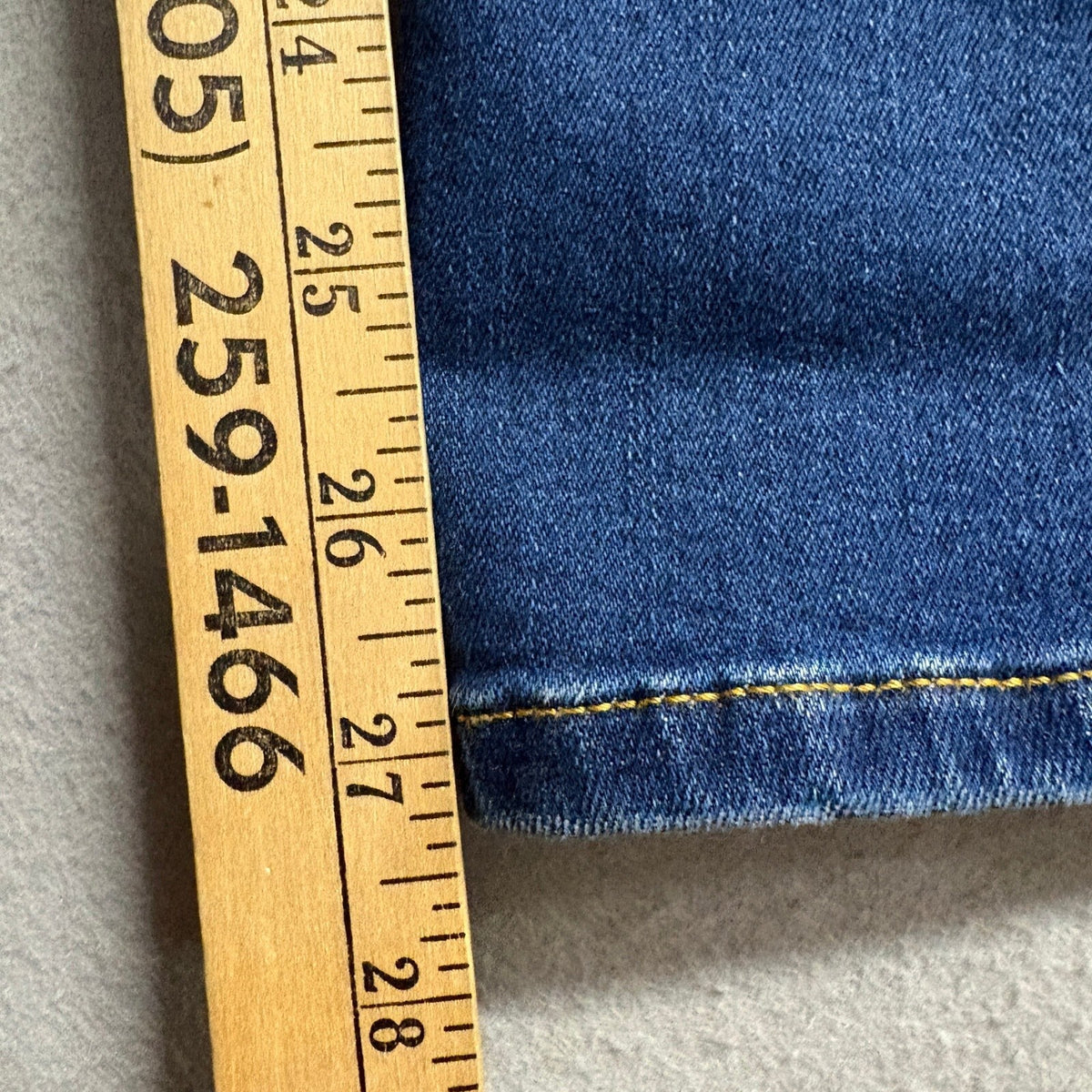 Tommy Bahama Slim Boyfriend Jeans Womens 28x29 Dark Indigo Blue Stretch Denim