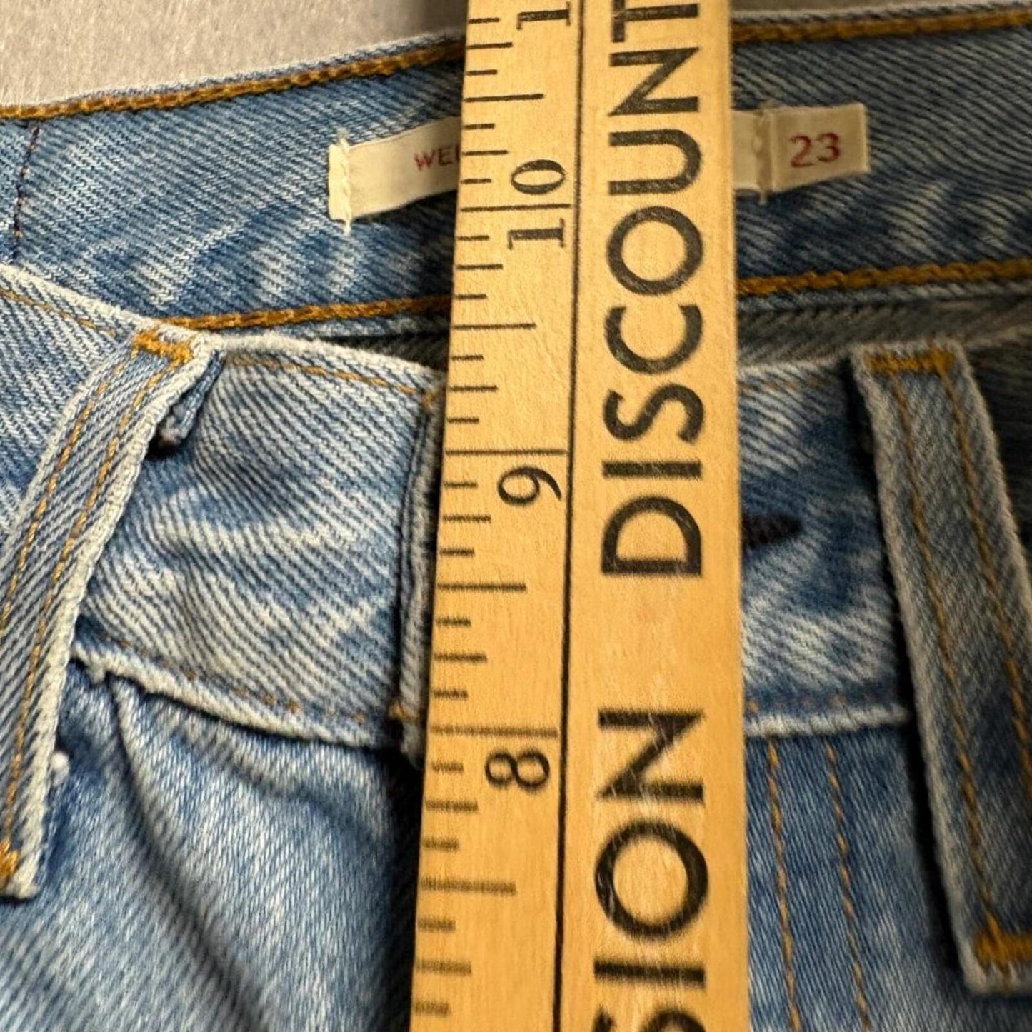 Levi's Premium Wedgie Straight Jeans Womens 23x28 Blue Distressed High Rise