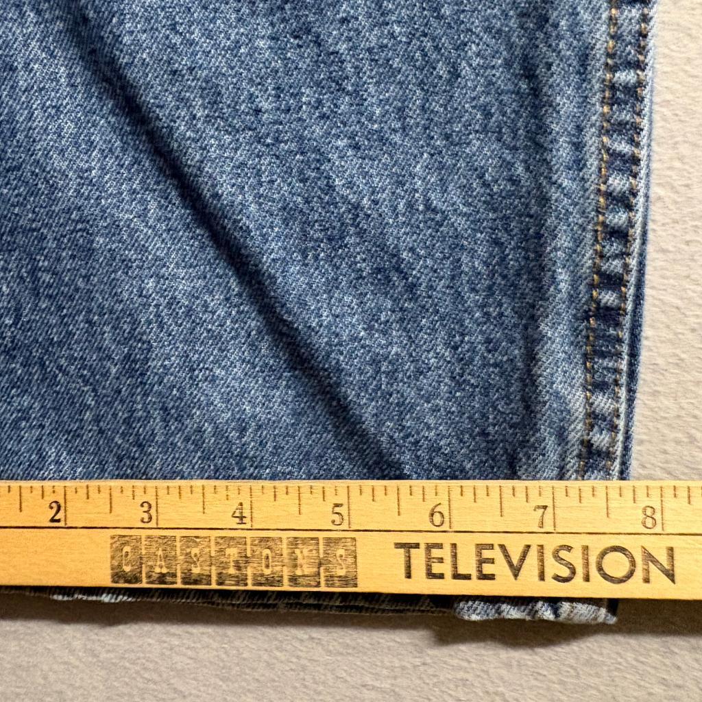 Levis 550 Relaxed Fit Jeans Mens 33x32 Blue Denim Medium Wash Red Tab