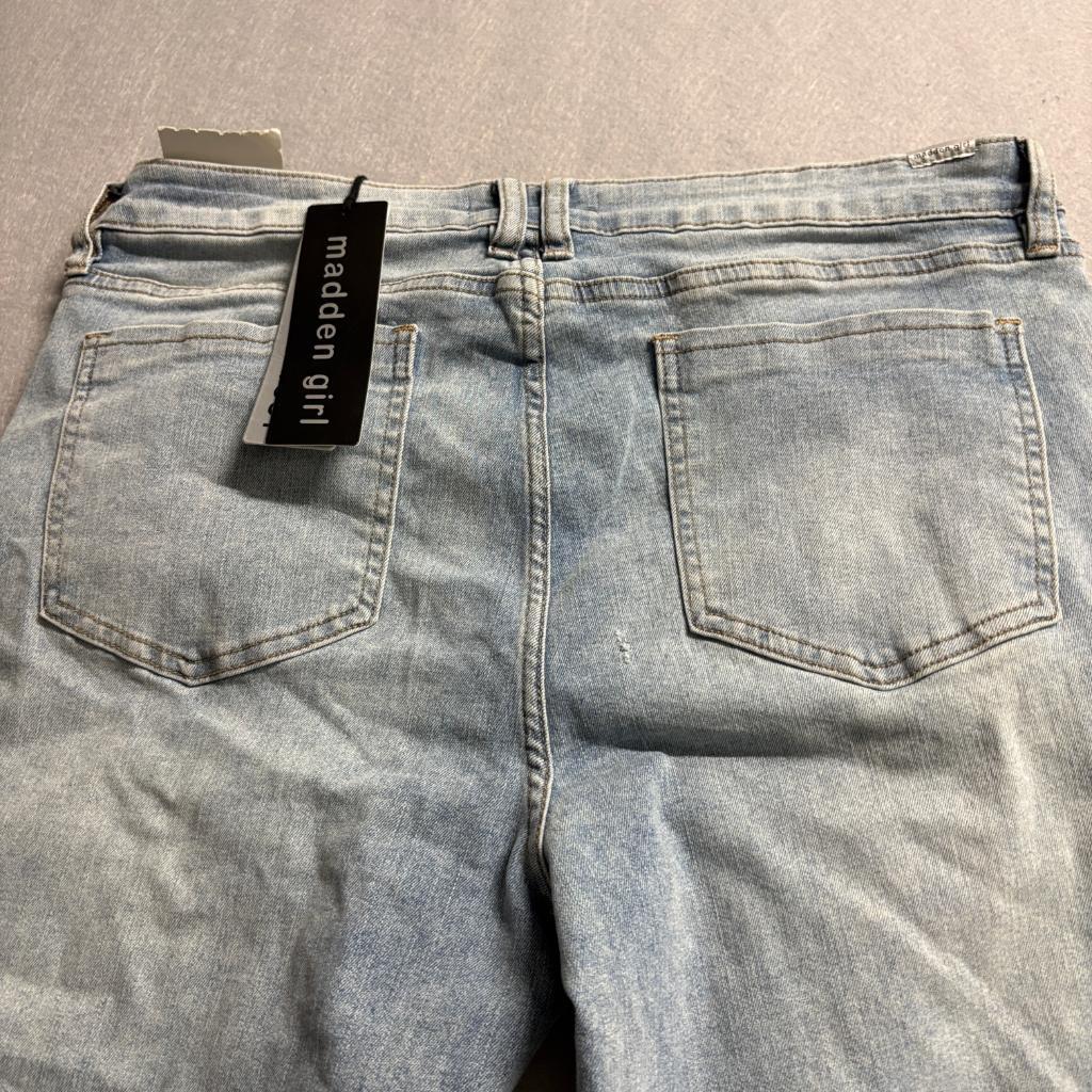 Madden Girl High Rise Bootcut Jeans Womens Size 15 Light Wash Denim Stretch