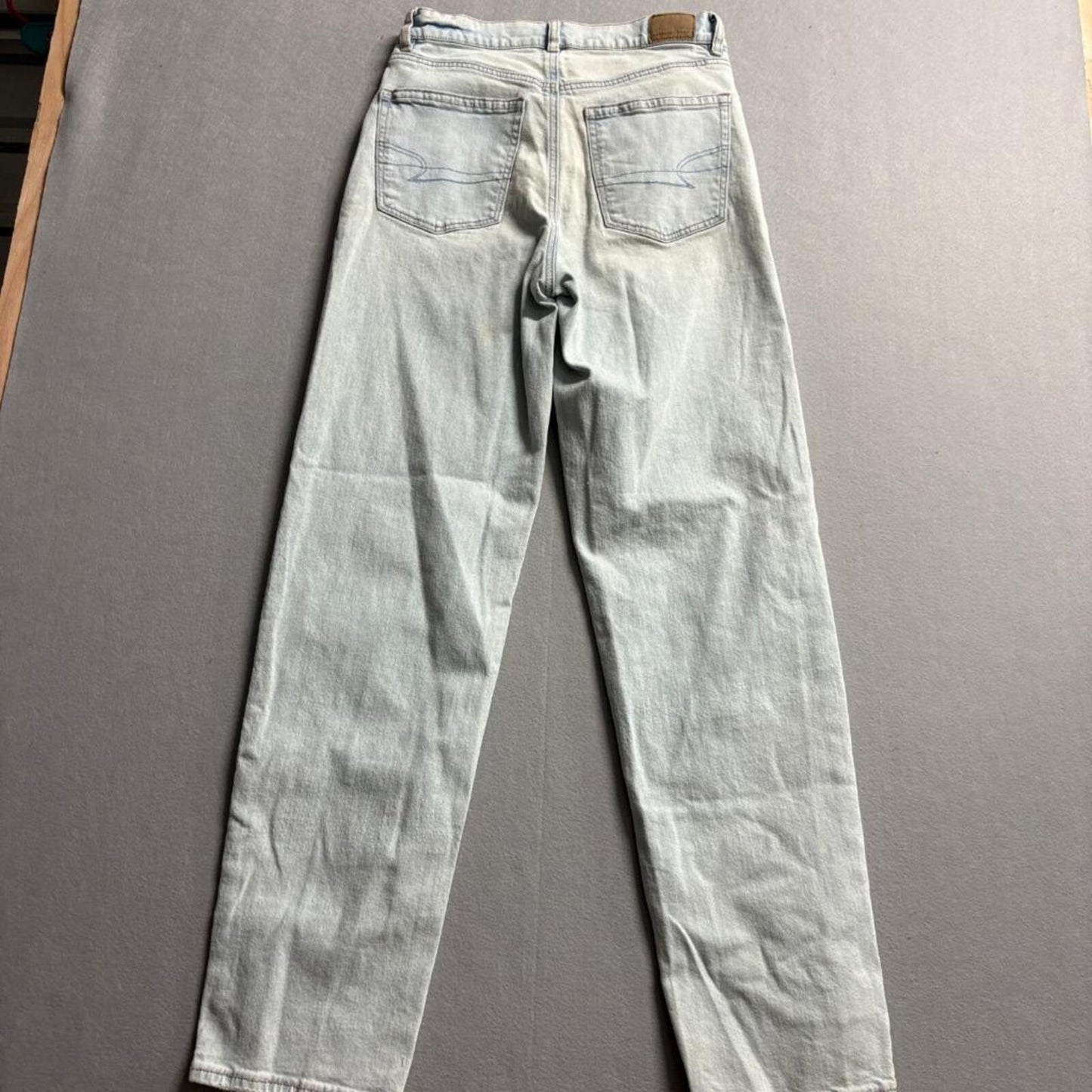 American Eagle Strigid Jeans Womens 6 Long Light Wash High Rise Wide Leg Denim