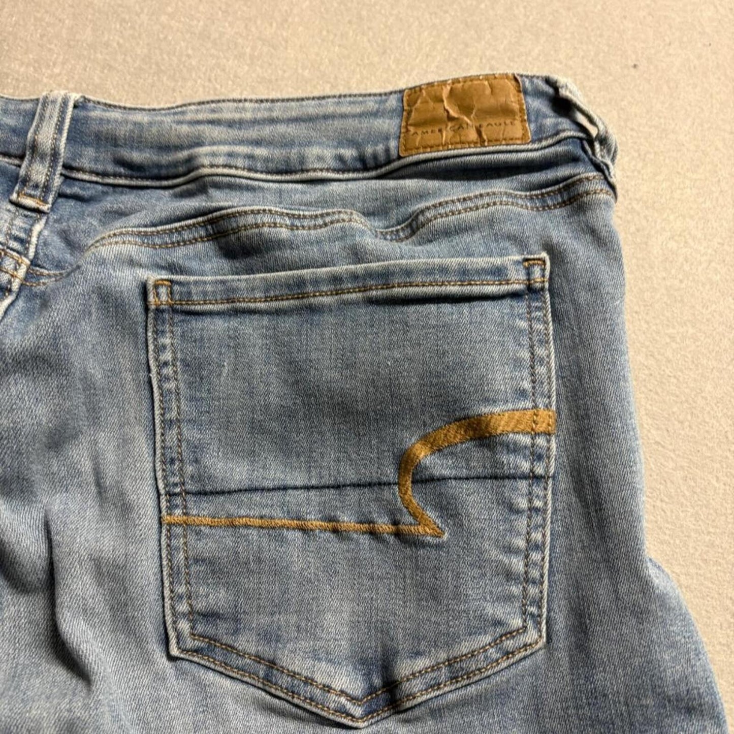 American Eagle Ne(x)t Level Stretch Jegging Jeans Womens 16 Regular Blue Denim