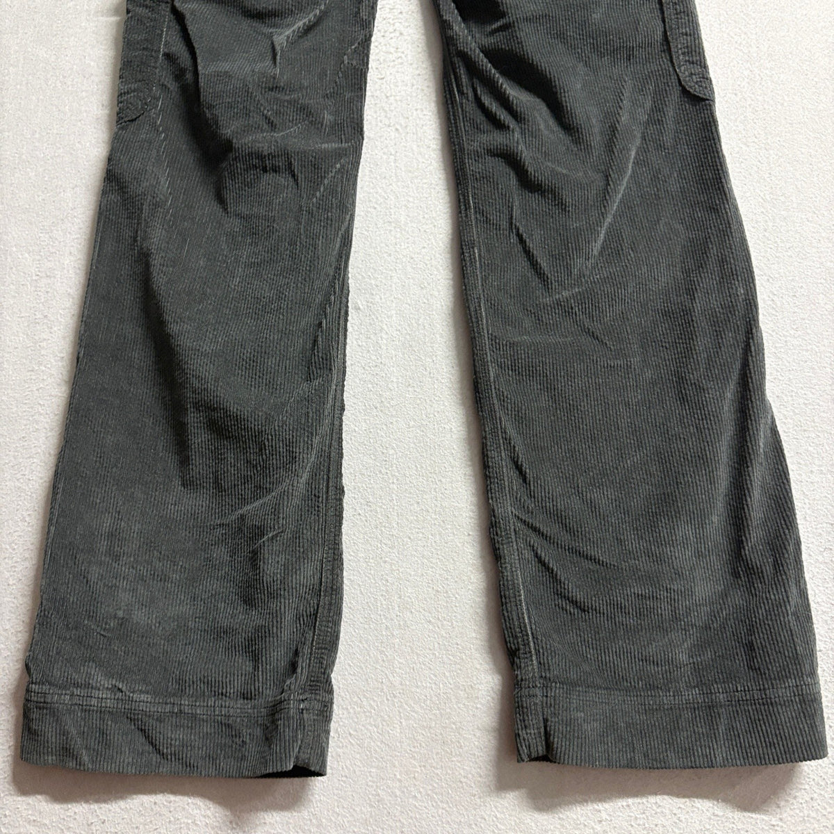 American Eagle Corduroy Cargo Pants Womens Size 00 Regular Gray Wide Leg Stretch