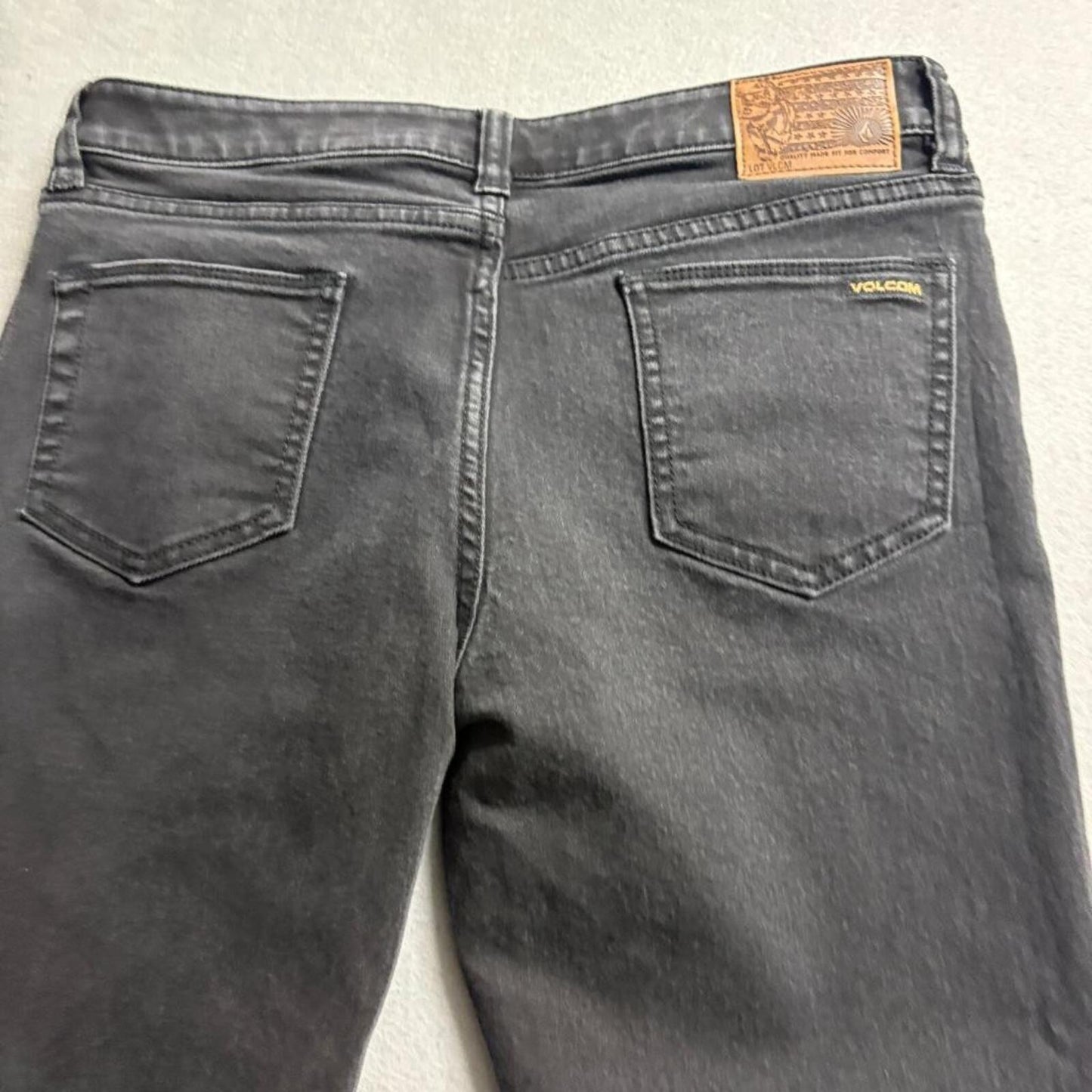 Volcom Vorta Slim Straight Jeans Mens 30 Black Denim Pants