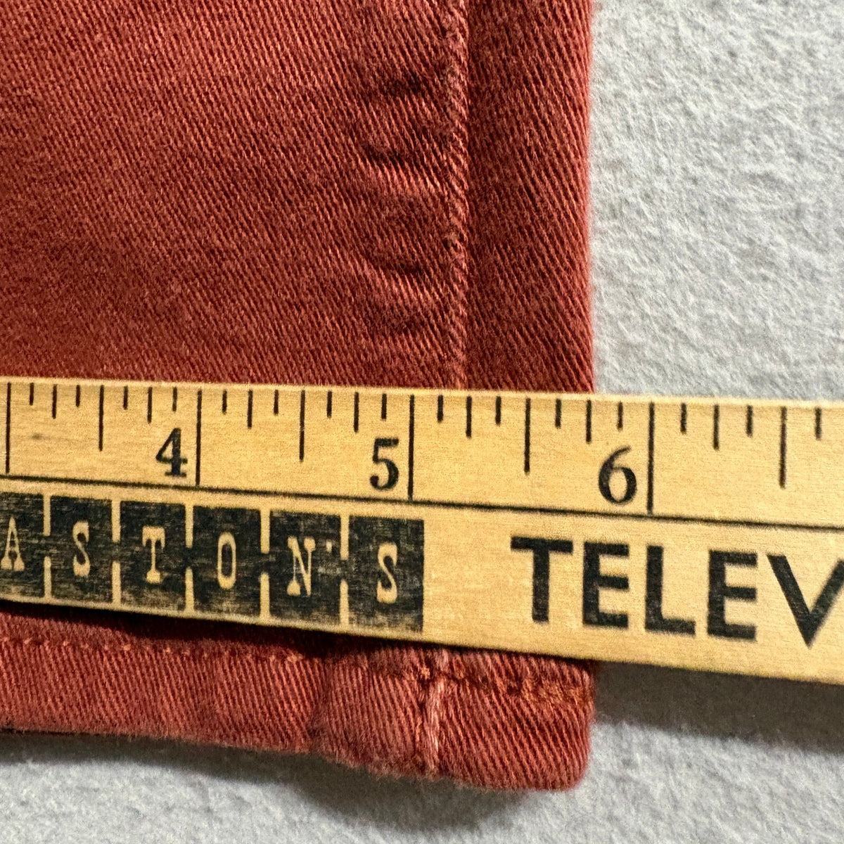 Levis 311 Shaping Skinny Jeans Womens Size 29 W29 L30 Rust Red Button Fly Denim