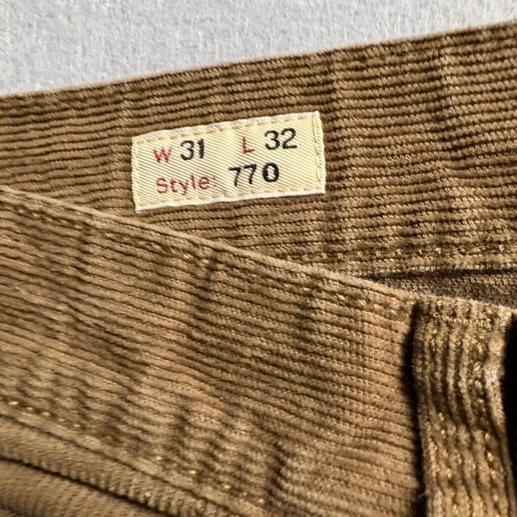 J.Crew 770 Straight Fit Corduroy Pants Mens 31x32 Brown Stretch Cotton Cord