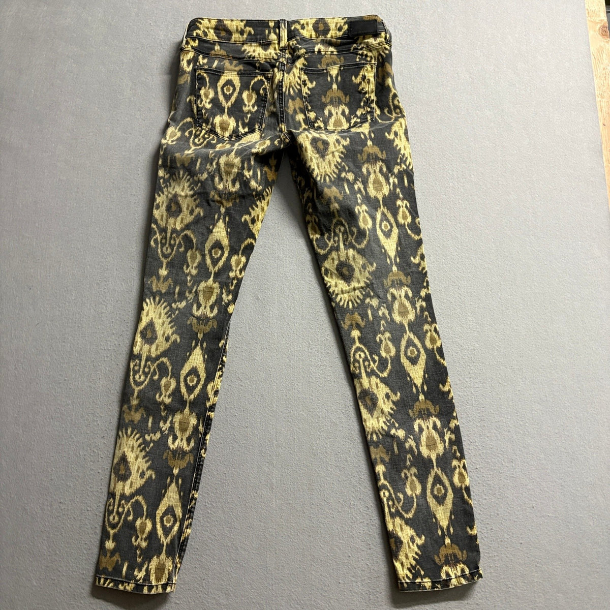 SOLD Design Lab Womens Soho Super Skinny Jeans Size 27 Ikat Print Yellow Black