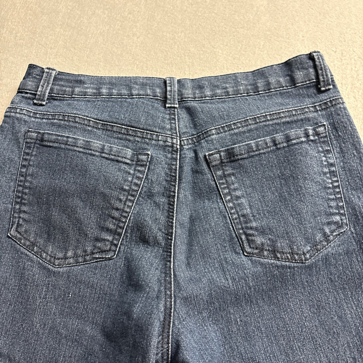 Gloria Vanderbilt Amanda Capri Jeans Womens Size 10 Dark Wash Cuffed Denim Crop