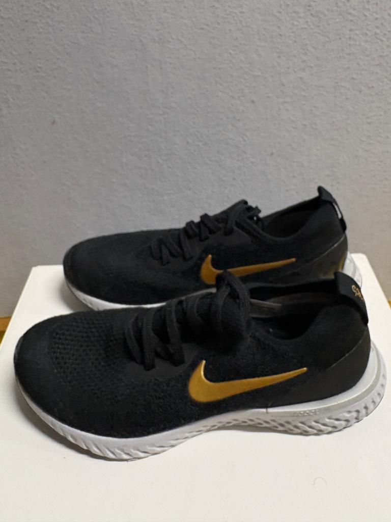 Nike Epic React Flyknit Black Gold Womens Running Shoes AQ0070-013 Size
