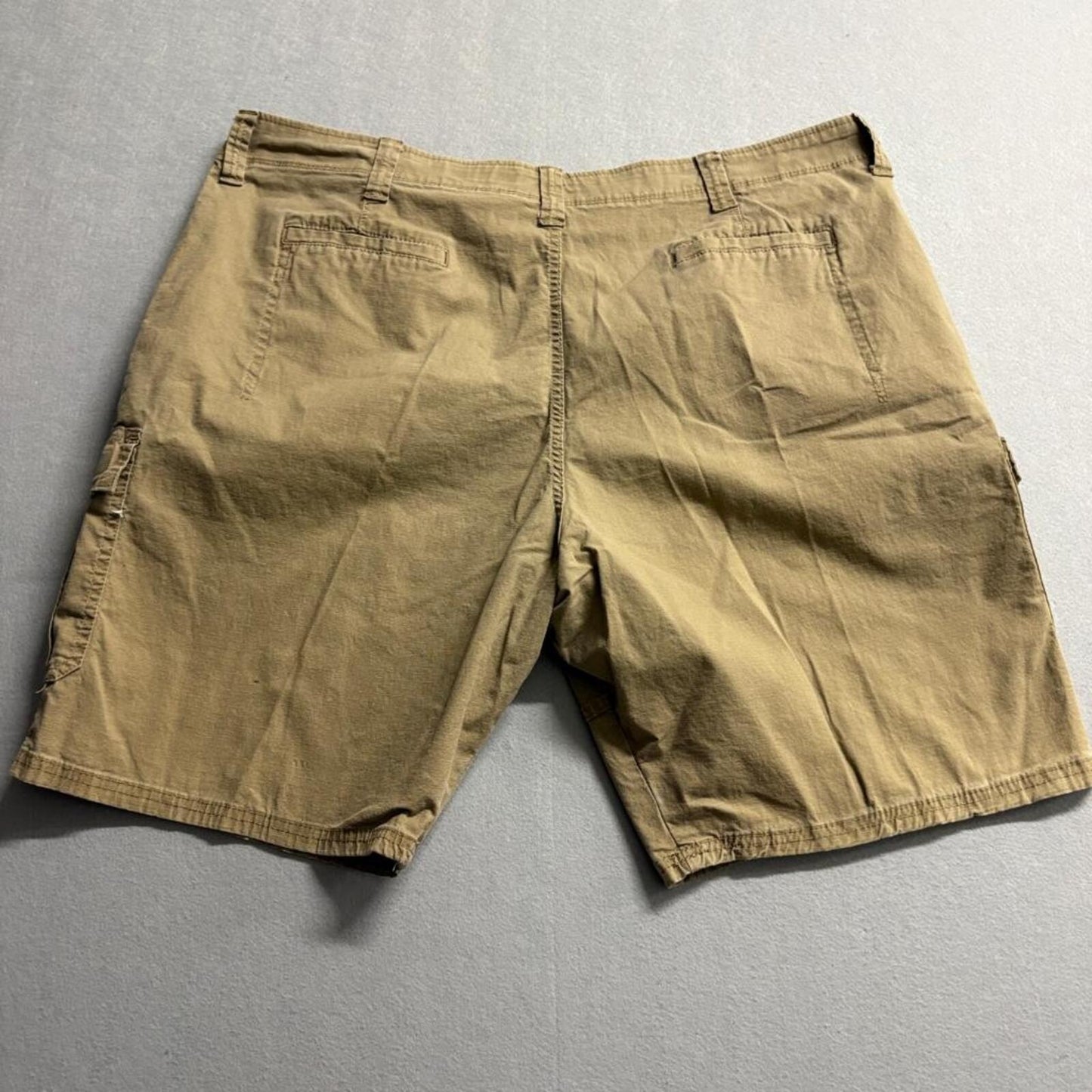 Wrangler Cargo Shorts Mens 44 Brown Cotton Blend Relaxed Fit Casual Outdoor
