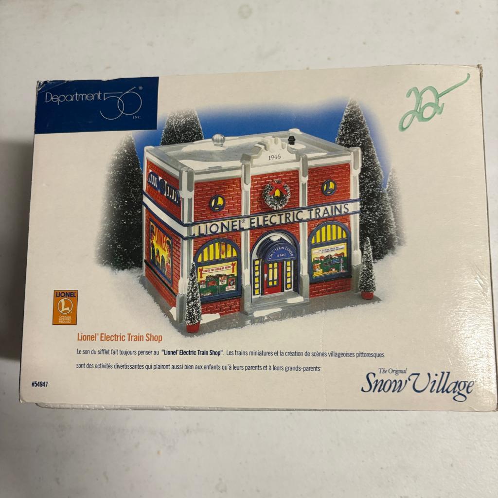 Department 56 Snow Village Lionel Electric Train Shop 54947 Christmas House Box