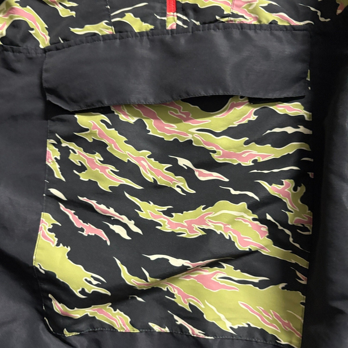 Asphalt Yacht Club AYC Windbreaker Jacket Mens Medium Tiger Camo 1/2 Zip