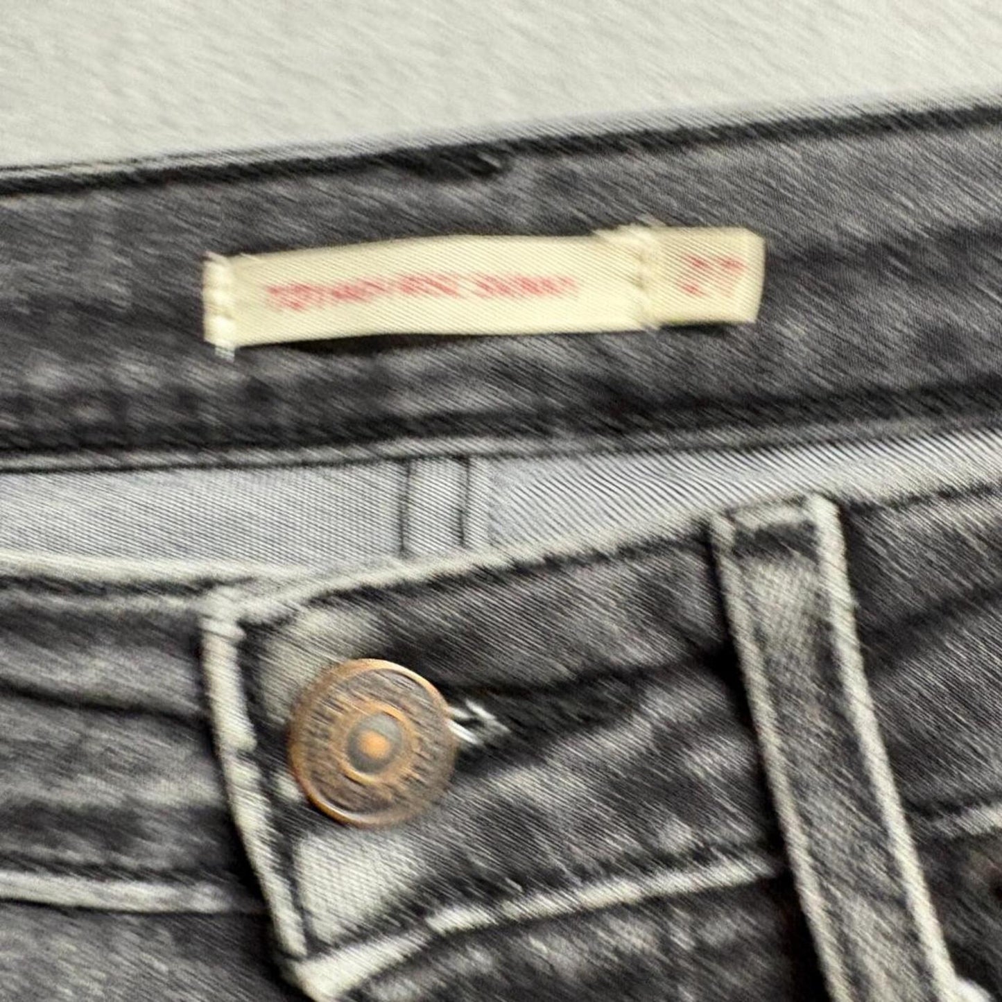 Levi's 721 High Rise Skinny Jeans Womens 27x30 Gray Distressed Ripped Knee Denim