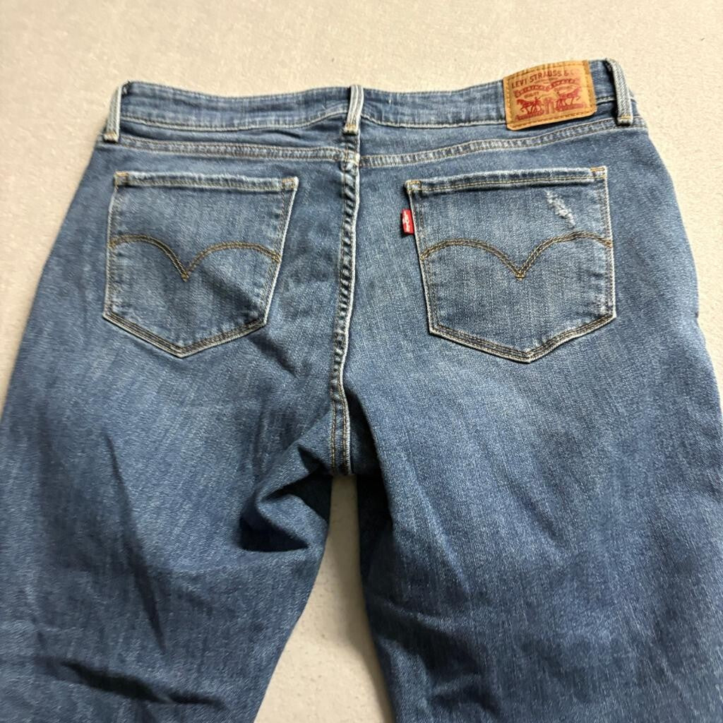 Levi's 811 Curvy Skinny Jeans Womens 31 Blue Denim Distressed Ripped Stretch