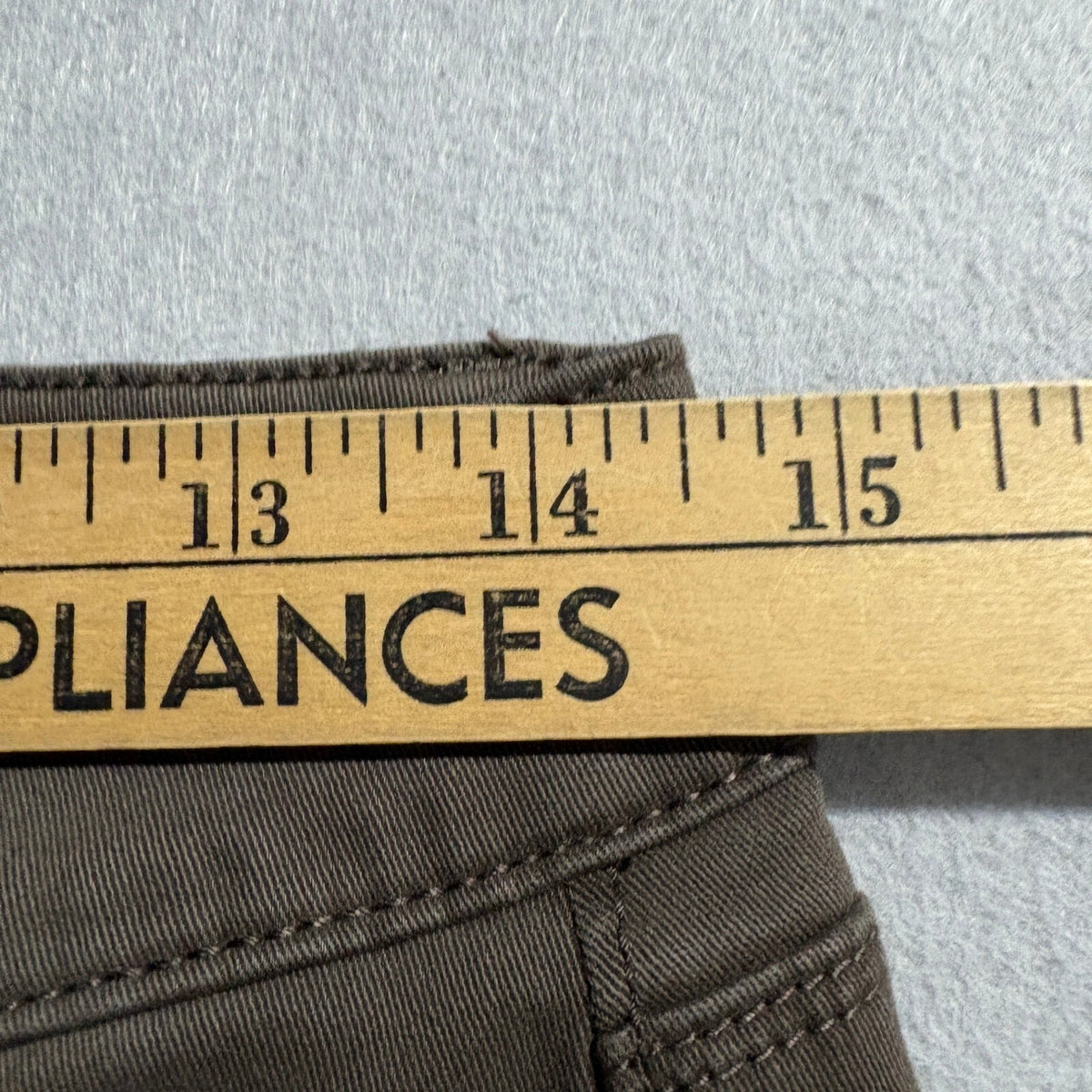 White House Black Market The Skinny Crop Jeans Size 4 Olive Green Ankle Zip Mid