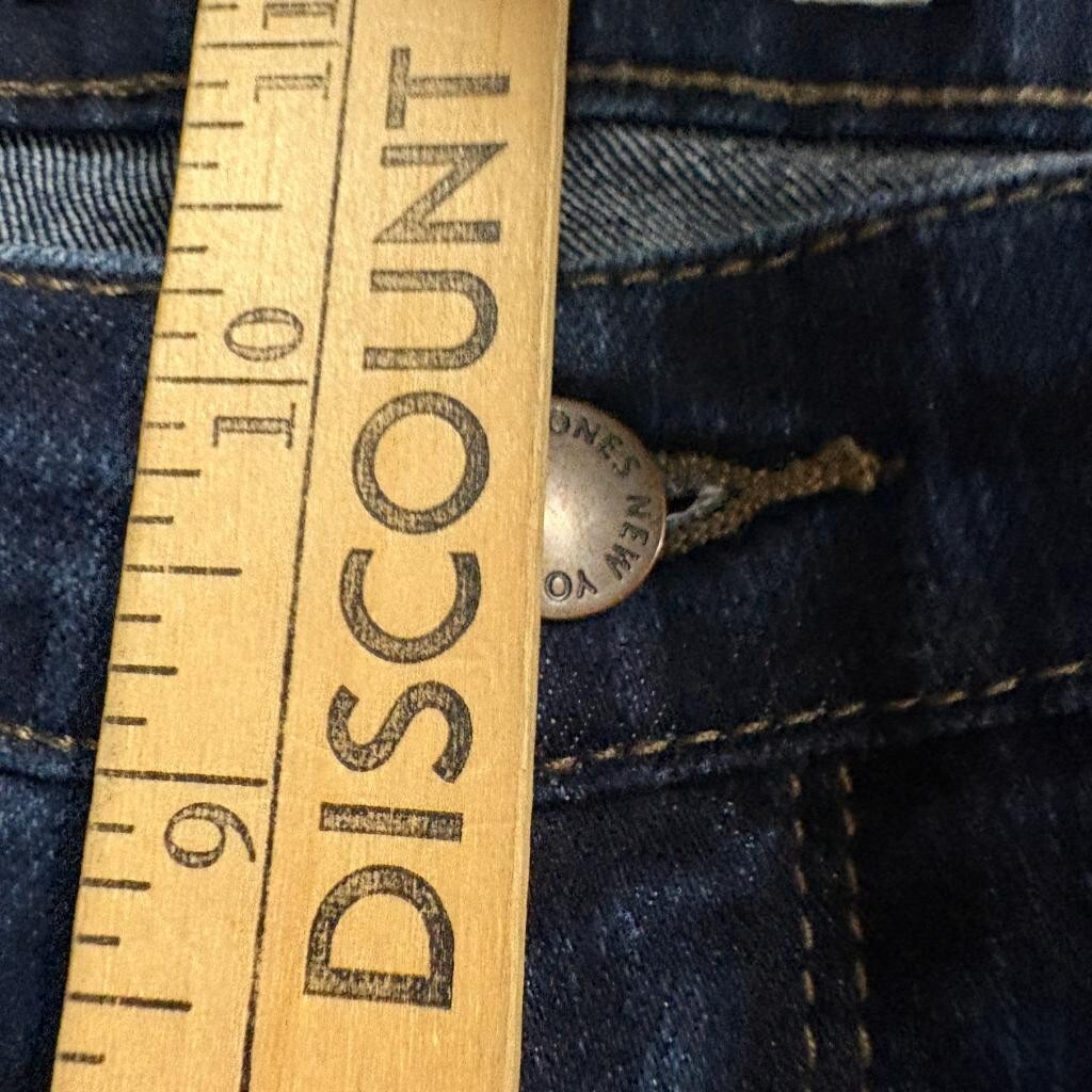 Jones New York Jeans Lexington Straight Leg Womens Size 12 Dark Wash Slimming
