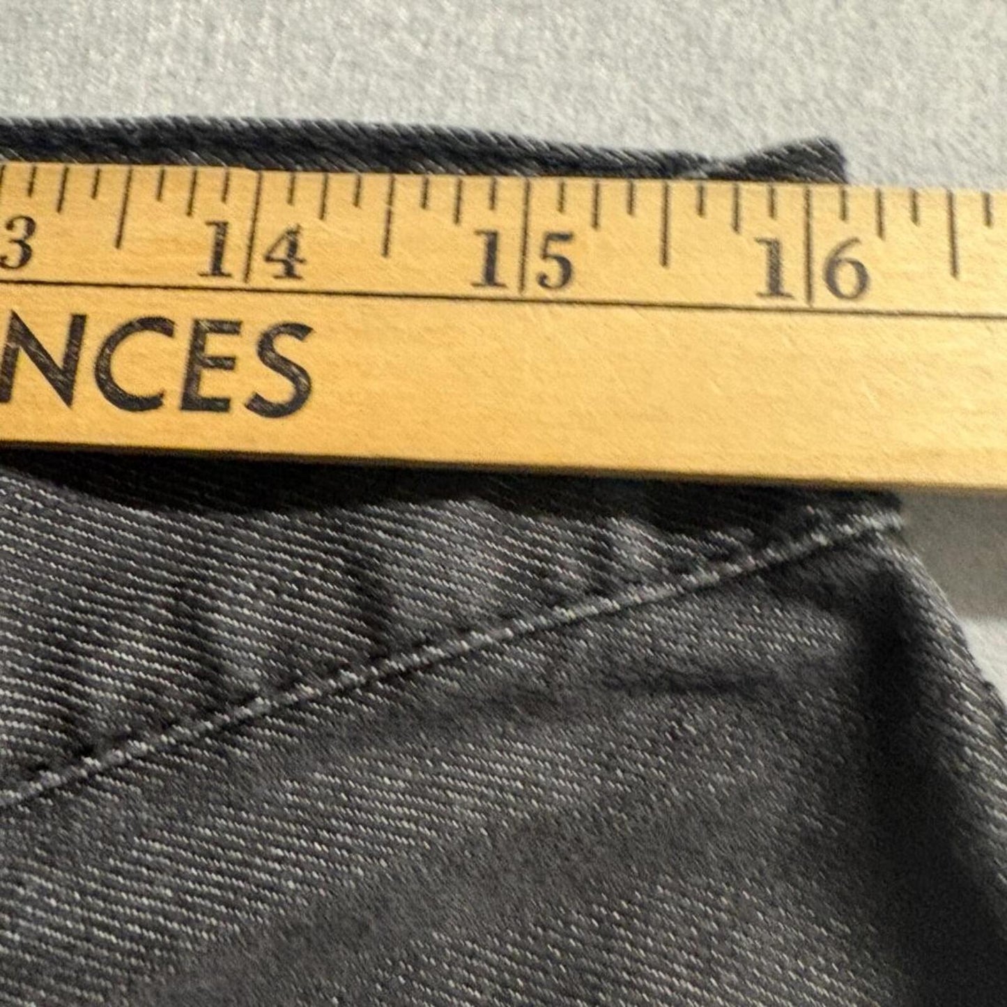 Guess Jeans Mens 32x28 Gray Regular Straight Crescent Fit Denim Pants 32x29