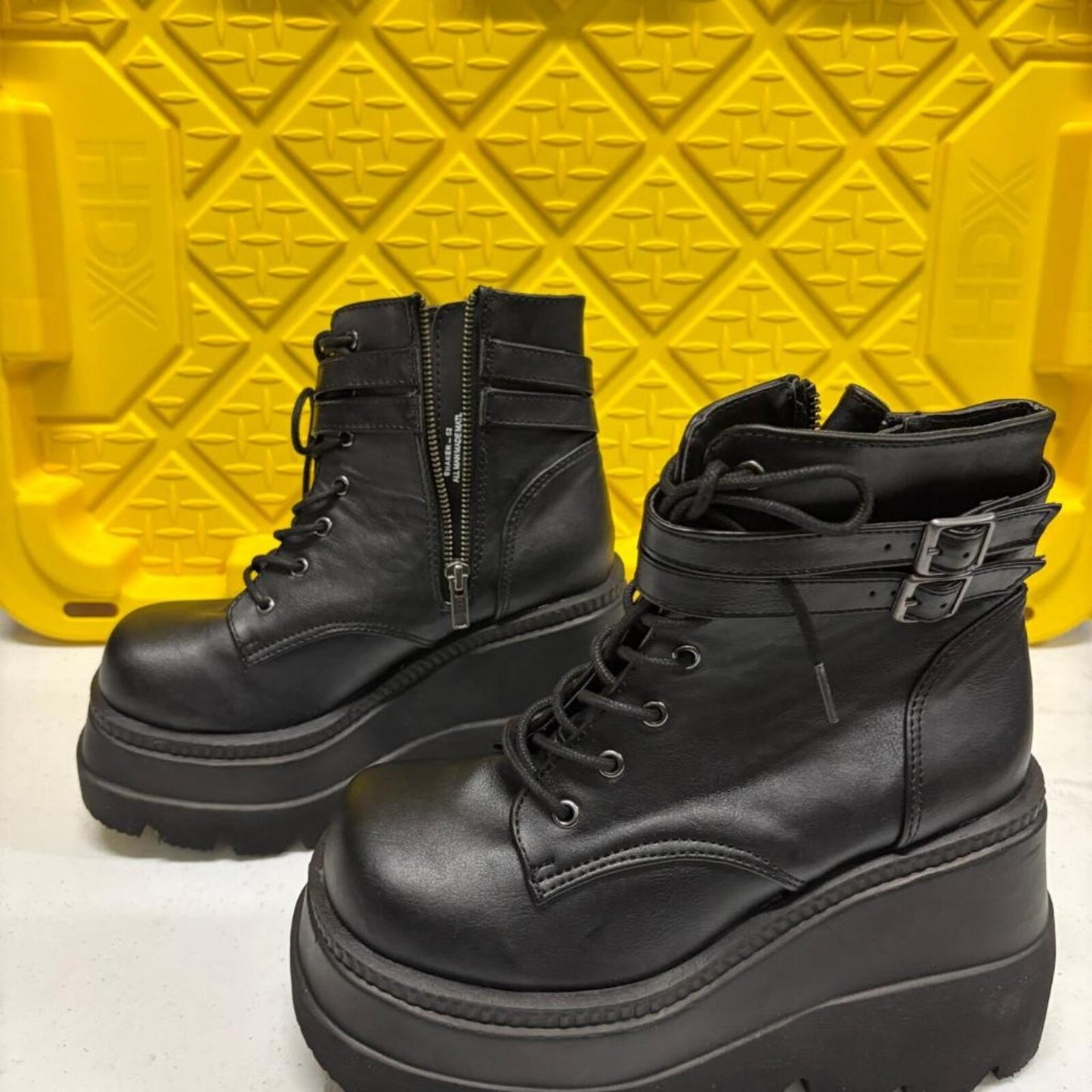 Demonia Shaker 52 Black Faux Leather Platform Wedge Ankle Boots Womens Size