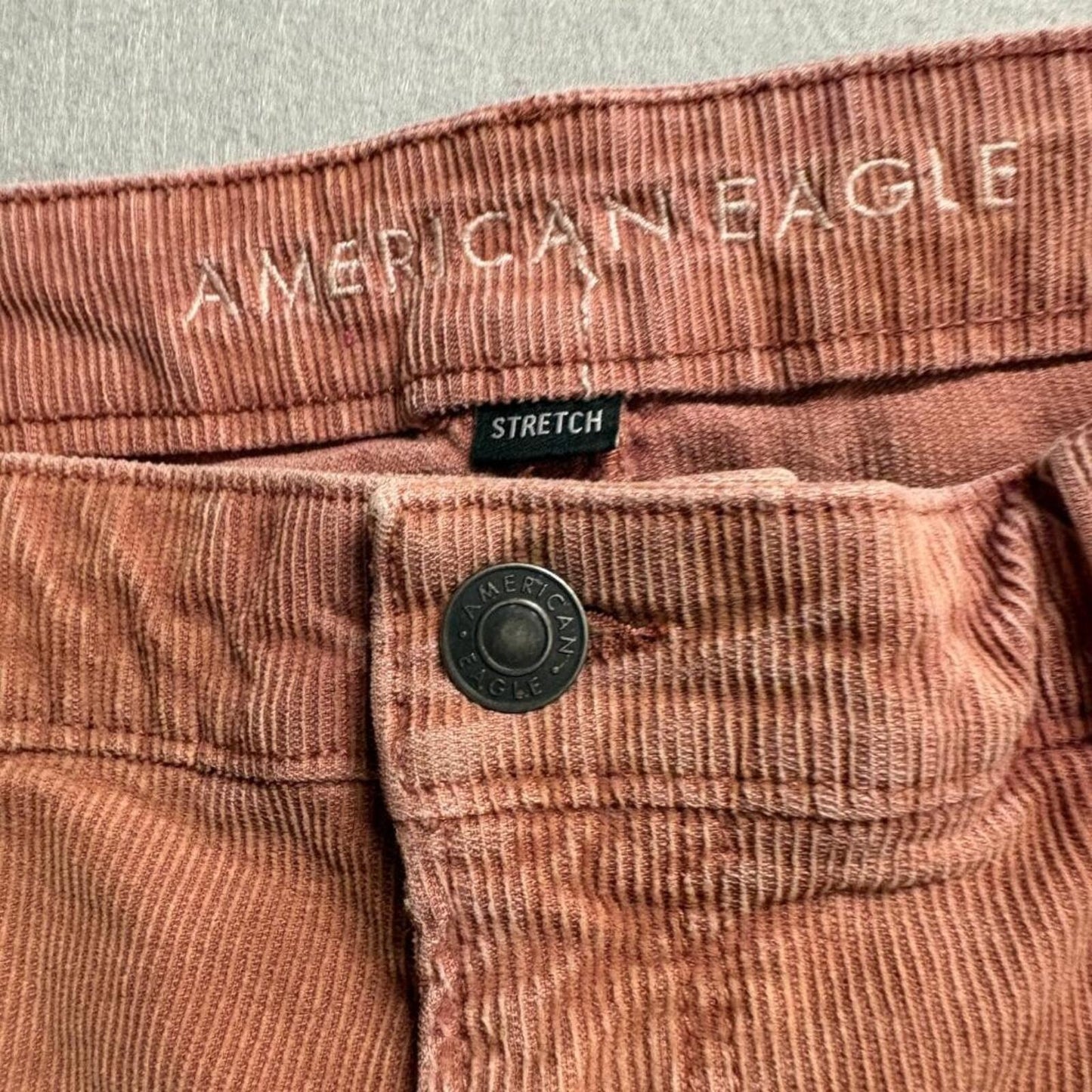 American Eagle Mom Straight Corduroy Pants Womens 18 Pink Brown Stretch High