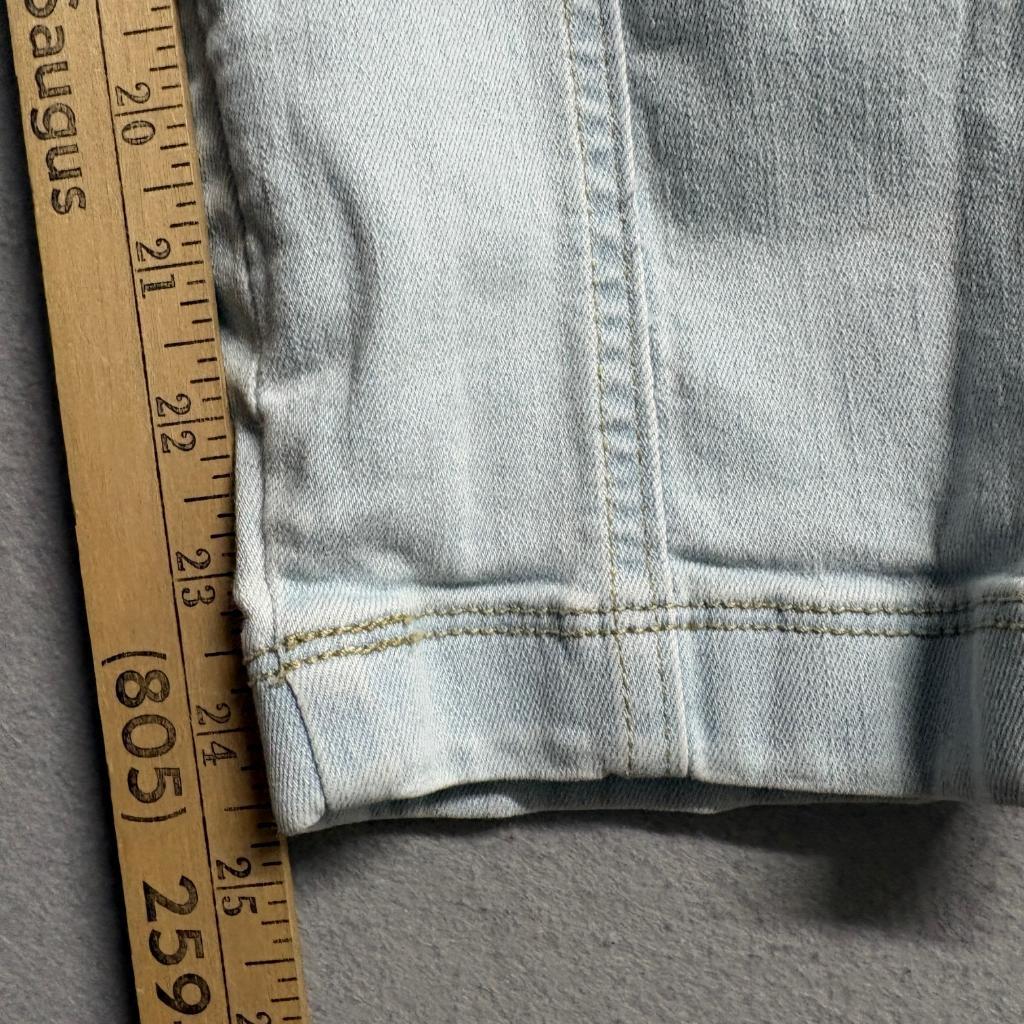 Universal Thread Cargo Jeans Womens Size 0 Light Wash High Rise Belted Denim