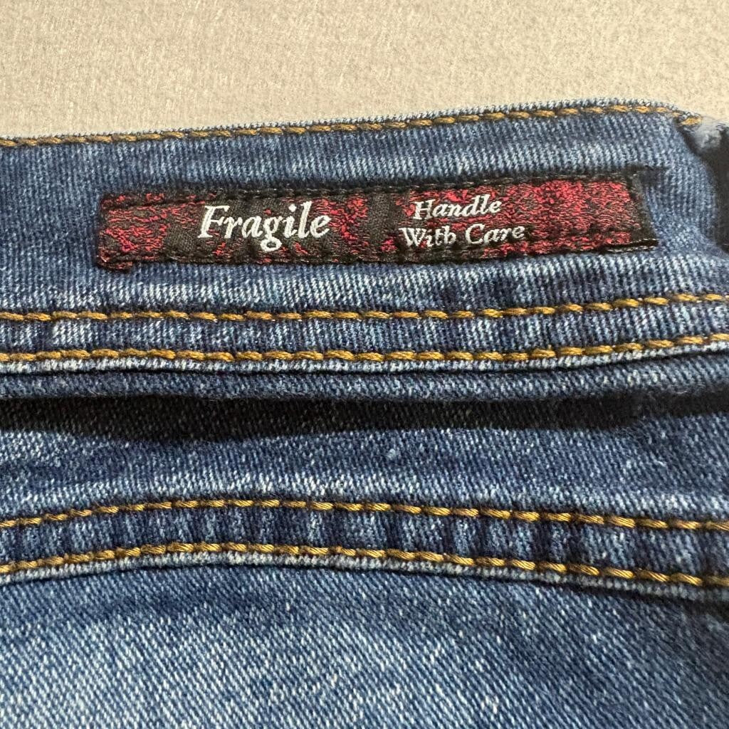 Fragile Blue Jeans Womens Skinny Straight Blue Denim Jeans Size 26 Inseam 26