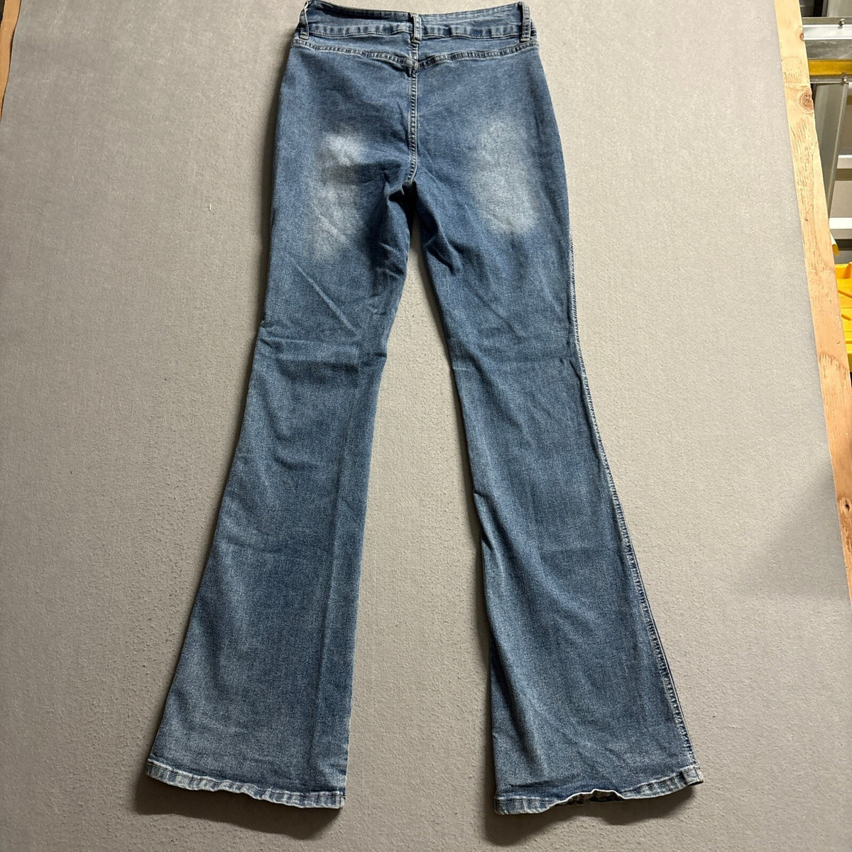 Fashion Nova High Waist Flare Jeans Womens Size 7 Blue Denim Stretch Bell Bottom