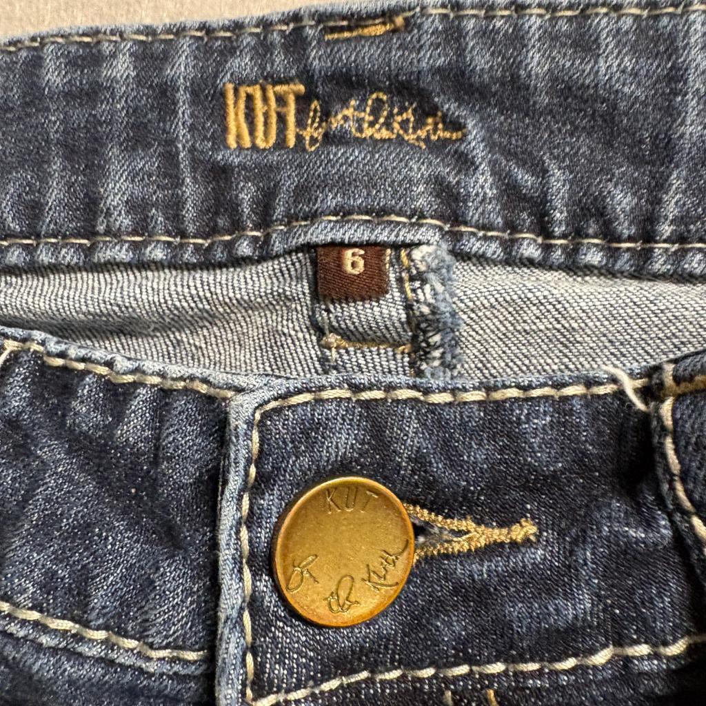 Kut from the Kloth Bootcut Jeans Womens Size 6 Blue Denim Stretch Flap Pocket