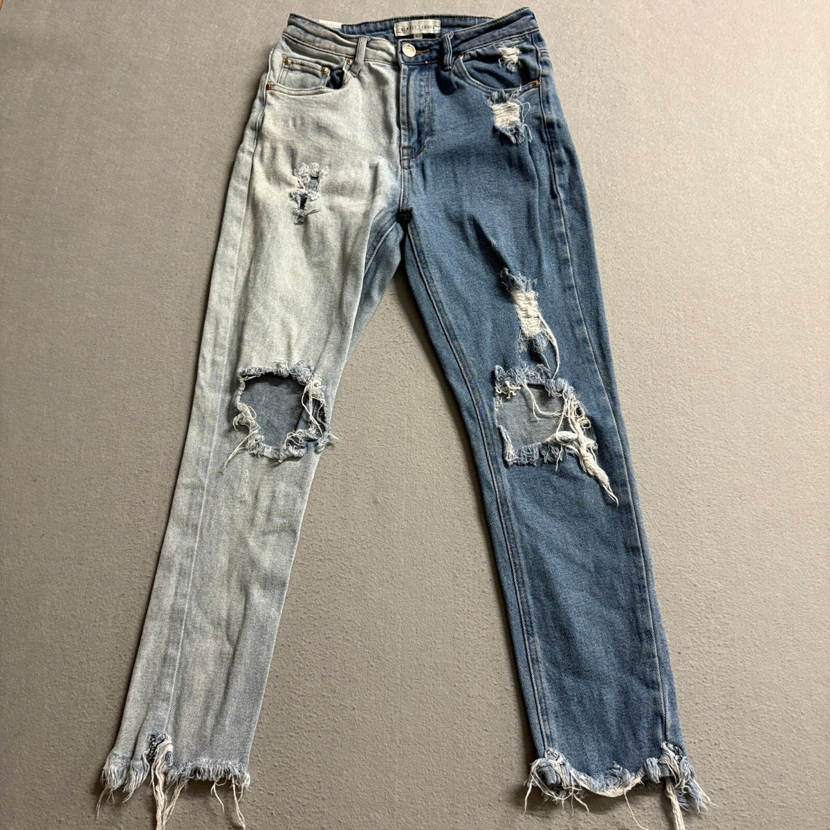 Almost Famous Two Tone Split Color Distressed Jeans Womens Size 1 High Rise Hem