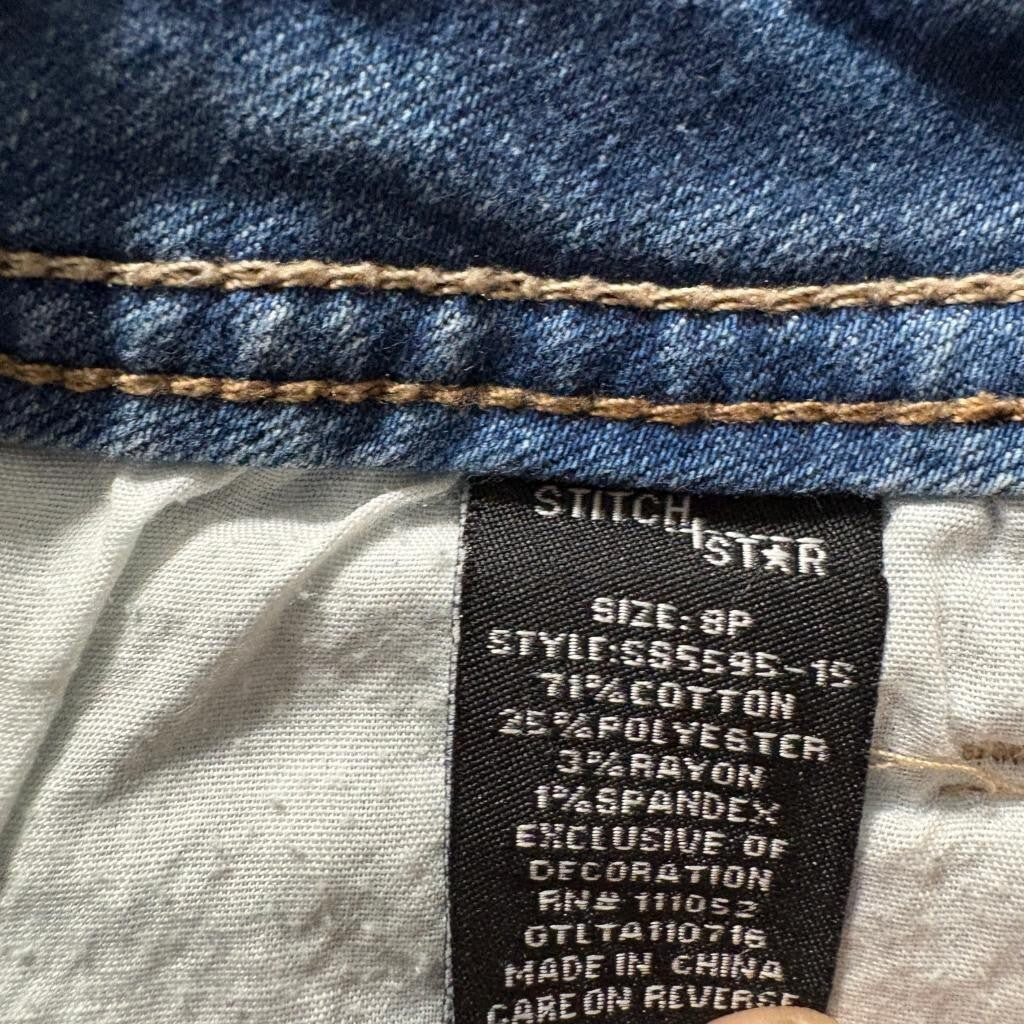 Stitch Star Crop Jeans Womens 8P Blue Denim Lace Trim Hem Stretch Capris