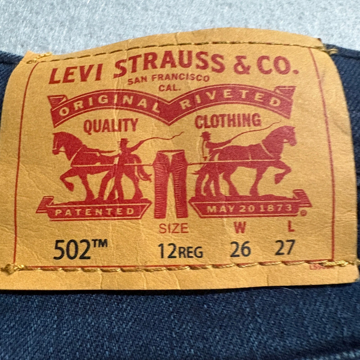 Levi's 502 Regular Taper Jeans Dark Wash Blue Denim Size 12 Reg W26 L27