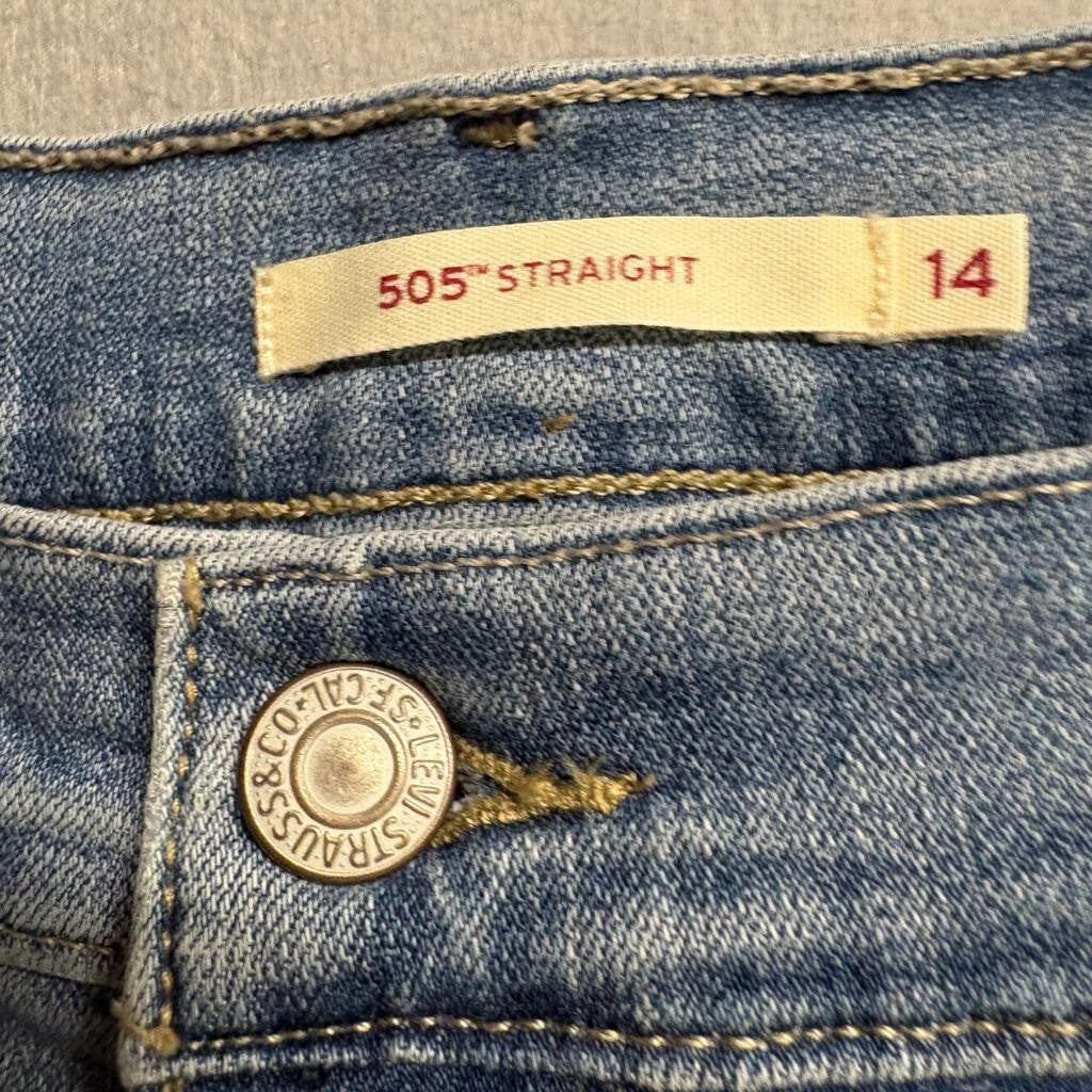 Levis 505 Straight Leg Jeans Womens 14L W32 L34 Light Wash Denim Blue