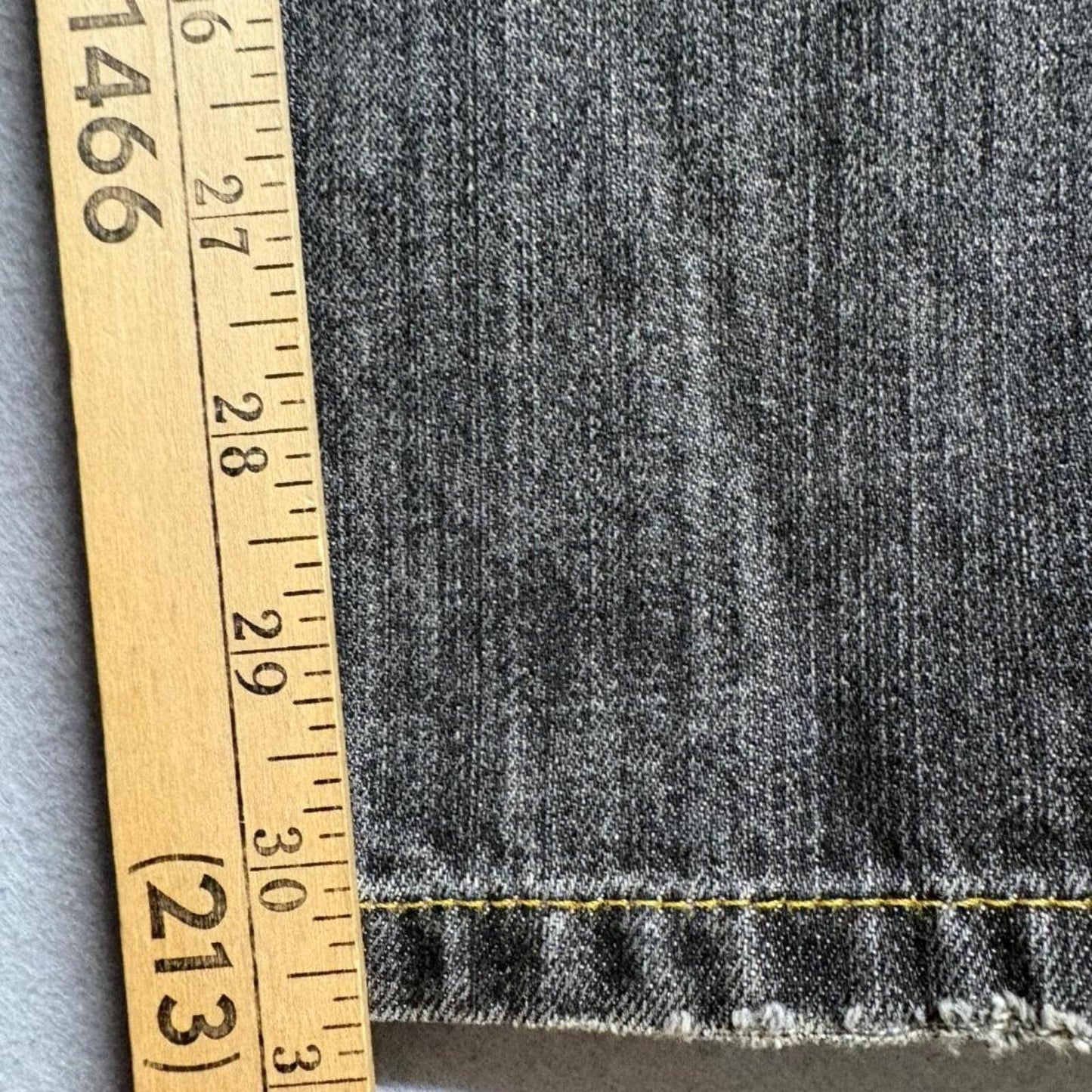 Mossimo Supply Co Dean Straight Jeans Mens 34x32 Gray Black Premium Denim Cotton