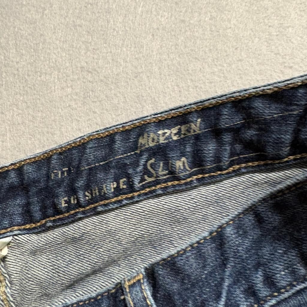 Eddie Bauer Modern Slim Jeans Womens Size 10 Medium Wash Blue Denim Stretch
